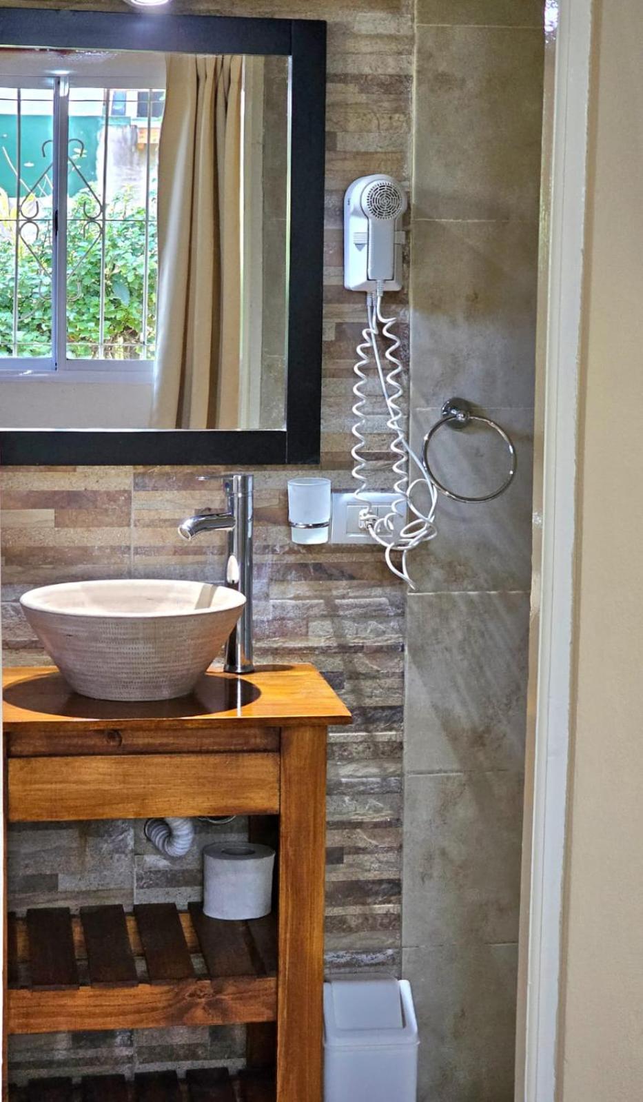 Duplex Resolana Con Servicios