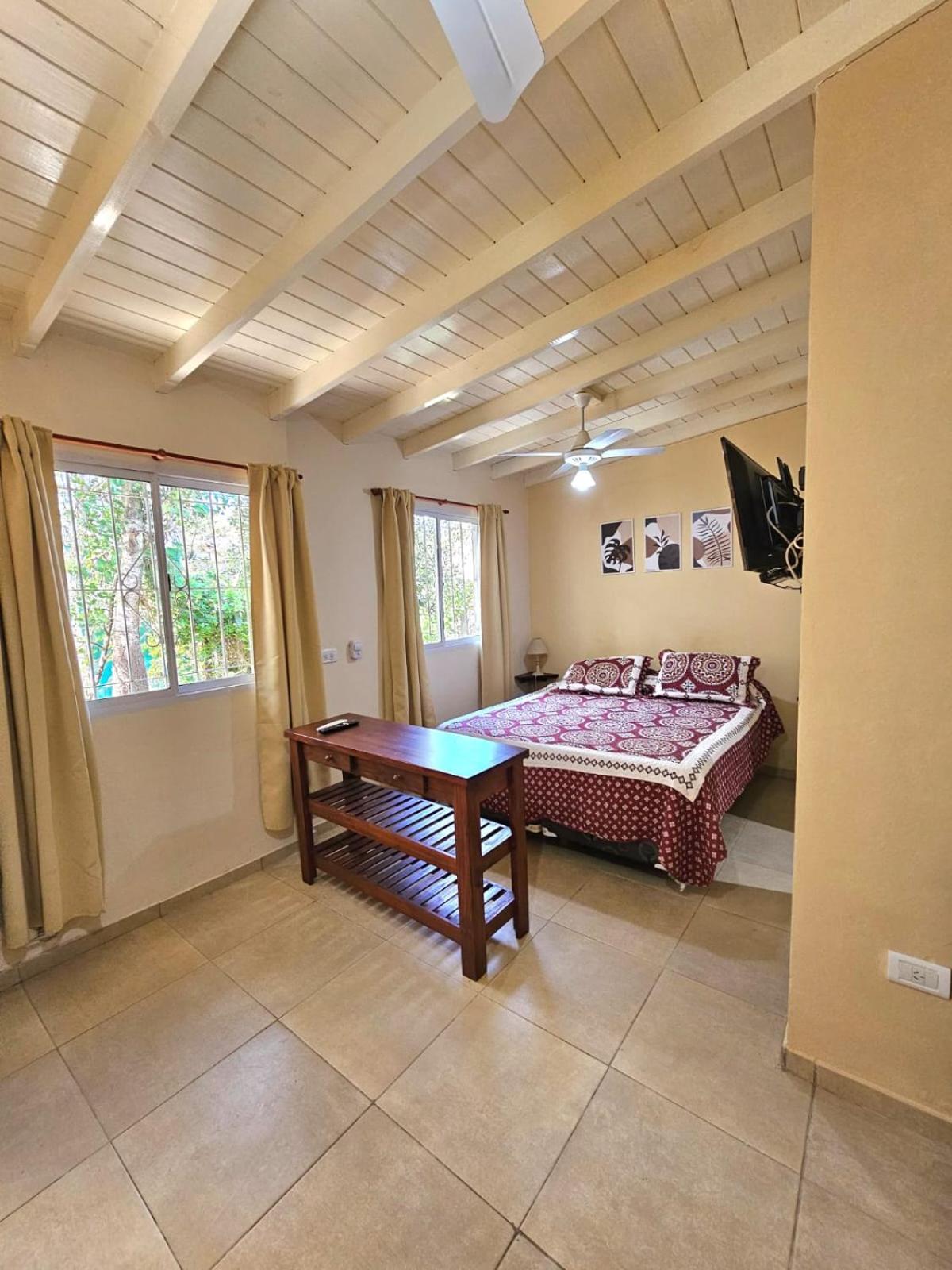 Duplex Resolana Con Servicios *