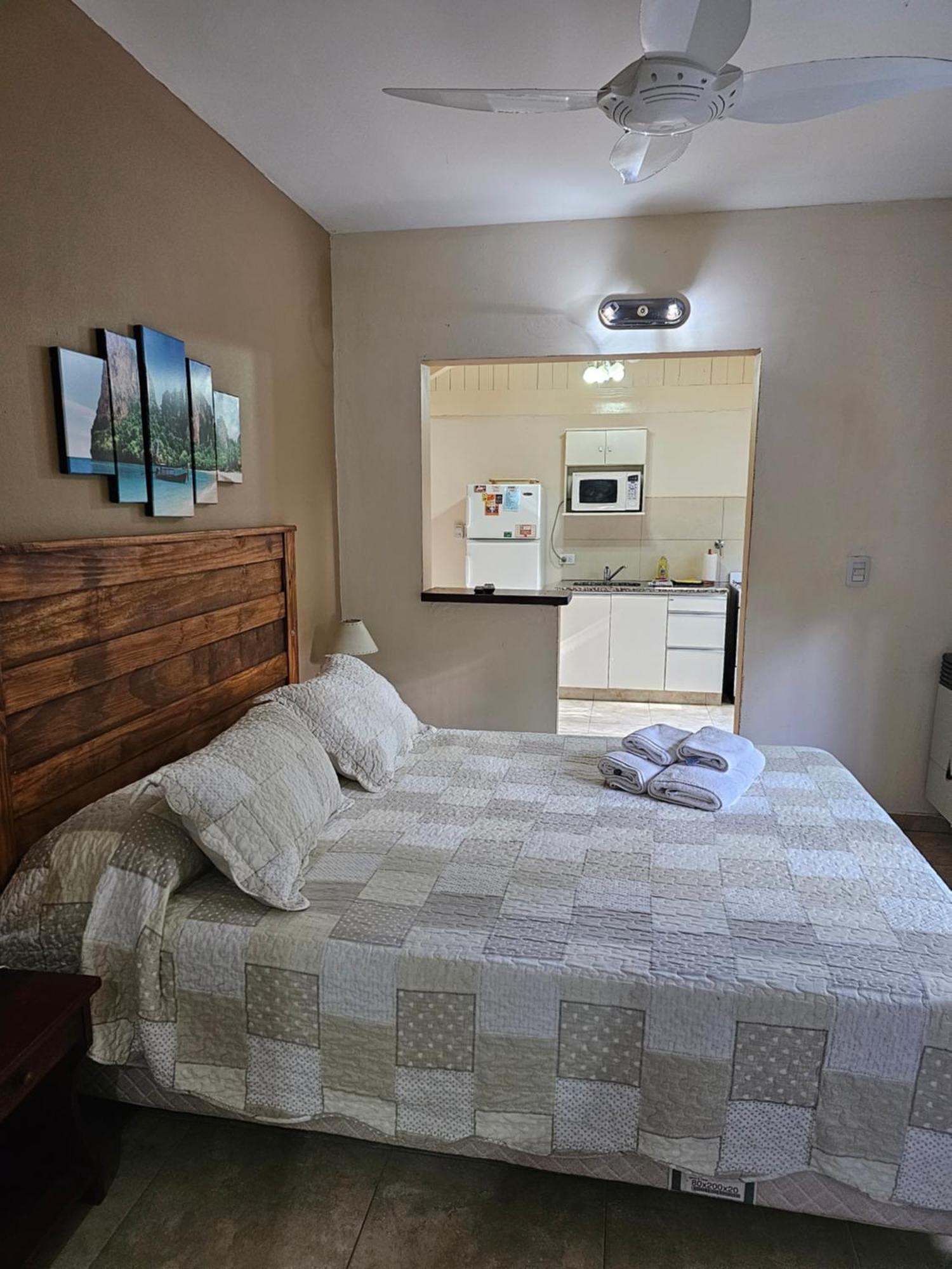 Duplex Resolana Con Servicios Apartment