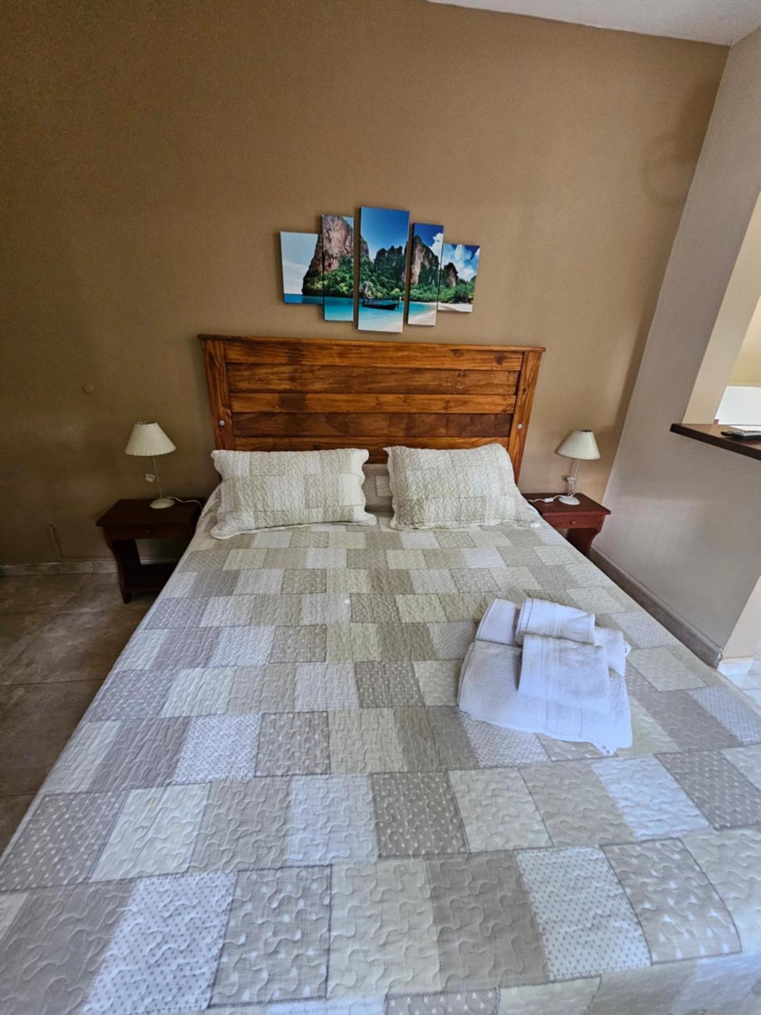 Duplex Resolana Con Servicios *